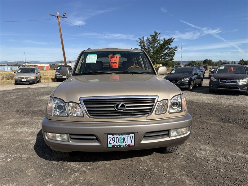 2001 Lexus LX 470 - Photo 3 - Central Point, OR 97502