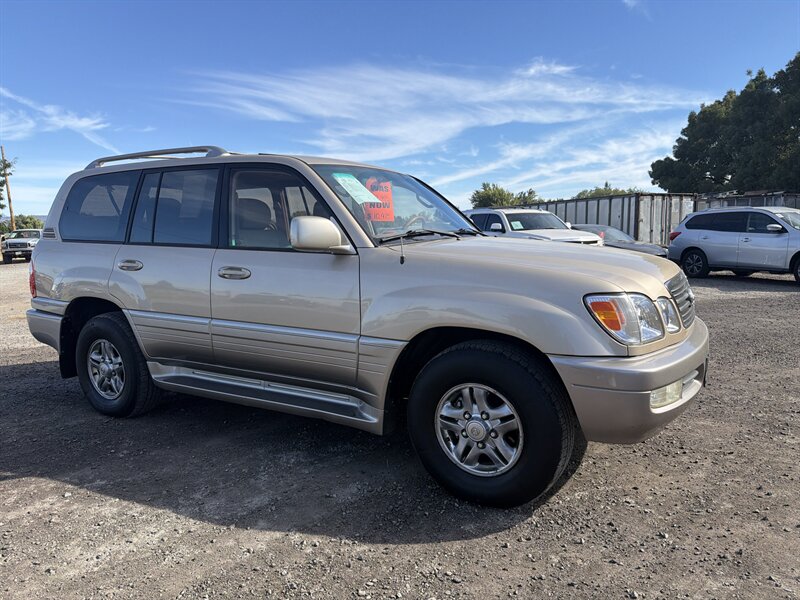 2001 Lexus LX 470 - Photo 4 - Central Point, OR 97502