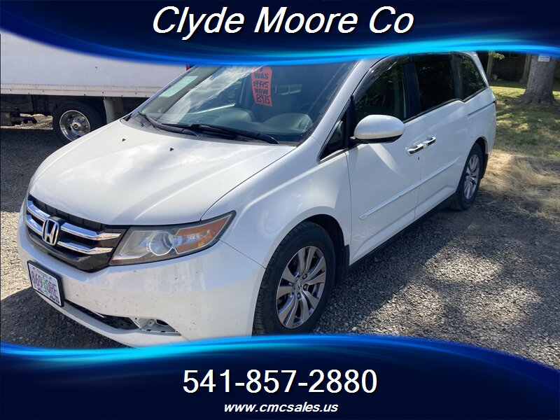 2014 Honda Odyssey EX - Photo 2 - Central Point, OR 97502