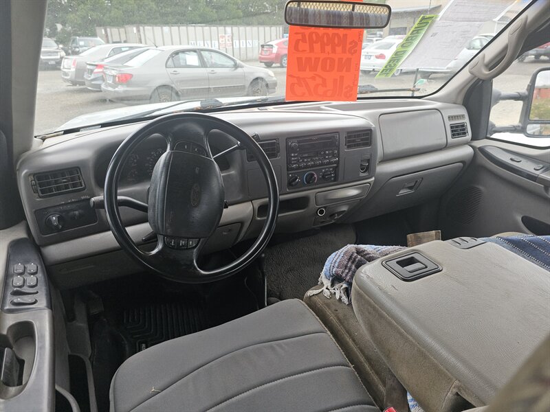 2000 Ford F-350 Super Duty XLT 4dr Crew Cab XLT - Photo 5 - Central Point, OR 97502