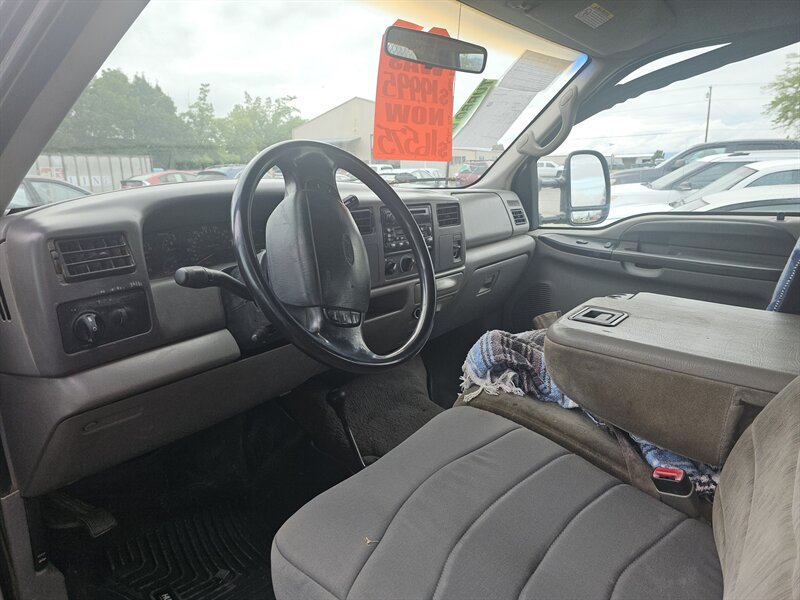 2000 Ford F-350 Super Duty XLT 4dr Crew Cab XLT - Photo 3 - Central Point, OR 97502