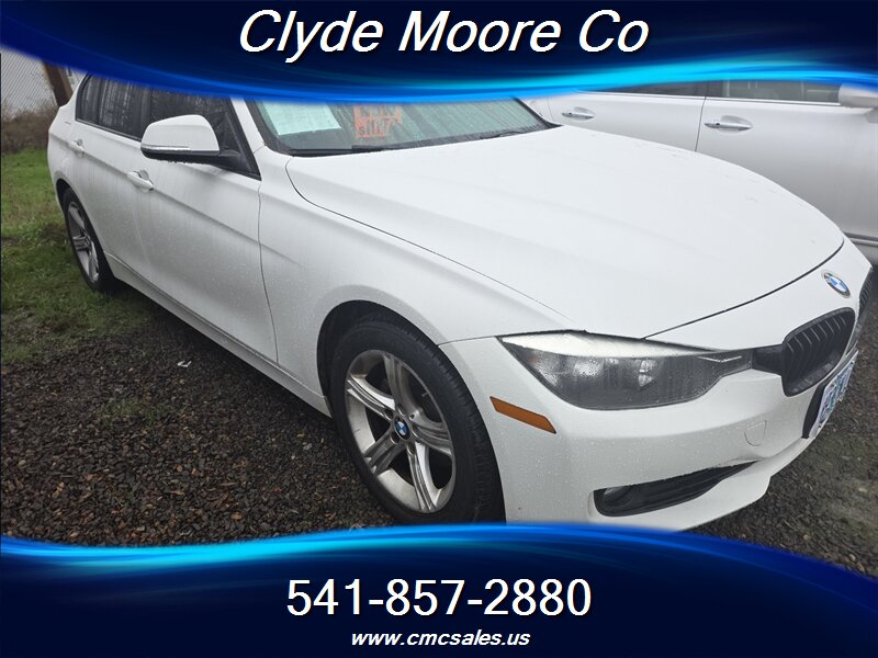 2014 BMW 328i   - Photo 1 - Central Point, OR 97502