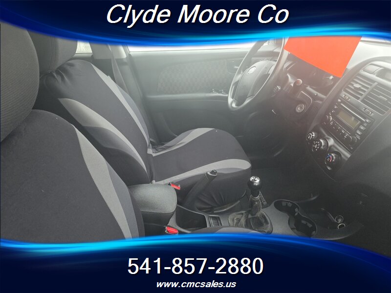 2008 Kia Sportage LX LX 4dr SUV - Photo 3 - Central Point, OR 97502