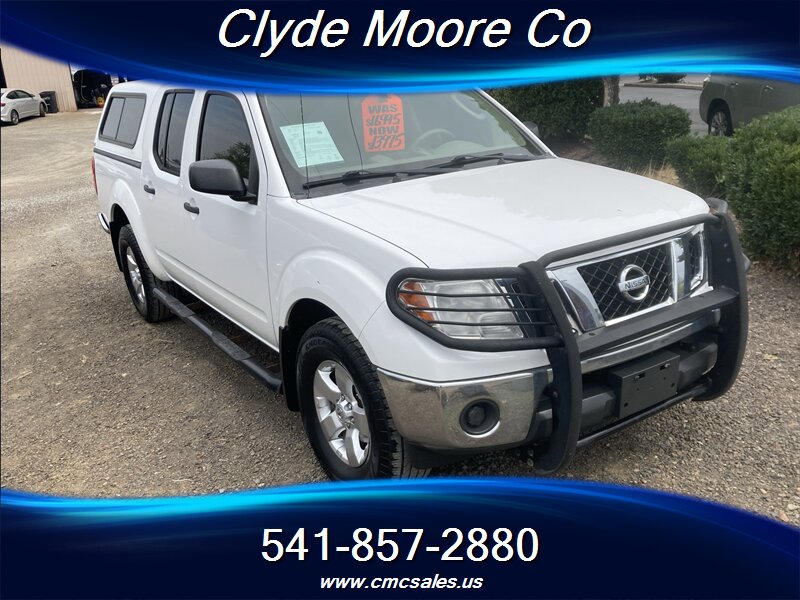 2010 Nissan Frontier SE V6 - Photo 2 - Central Point, OR 97502