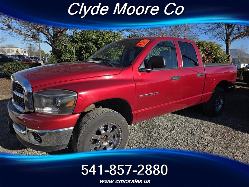 2006 Dodge Ram 1500 ST ST 4dr Quad Cab   - Photo 1 - Central Point, OR 97502