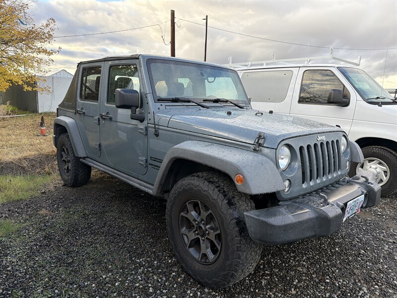 2015 Jeep Wrangler Unlimited Sport S - Photo 3 - Central Point, OR 97502