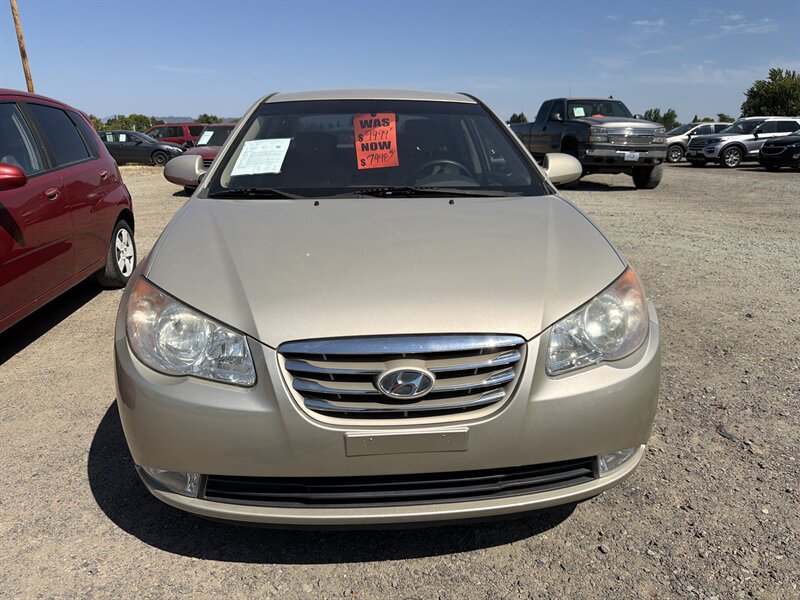 2010 Hyundai ELANTRA GLS   - Photo 1 - Central Point, OR 97502