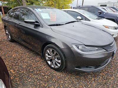 2016 Chrysler 200 S Sedan