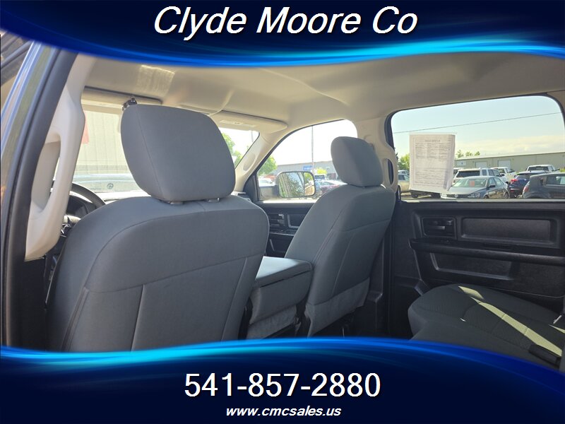 2015 RAM 2500 Tradesman - Photo 6 - Central Point, OR 97502