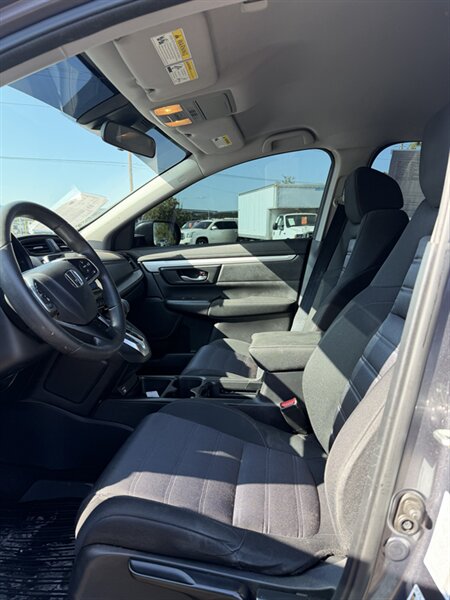 2020 Honda CR-V LX - Photo 8 - Central Point, OR 97502