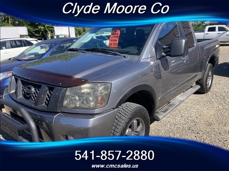 2013 Nissan Titan PRO-4X   - Photo 1 - Central Point, OR 97502