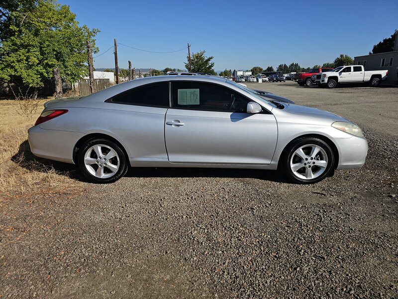 2007 Toyota Camry Solara SE V6 - Photo 2 - Central Point, OR 97502