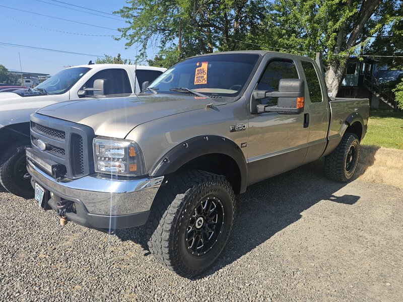 2002 Ford F-250 Super Duty XLT  