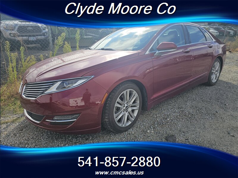 2016 Lincoln MKZ/Zephyr   - Photo 1 - Central Point, OR 97502