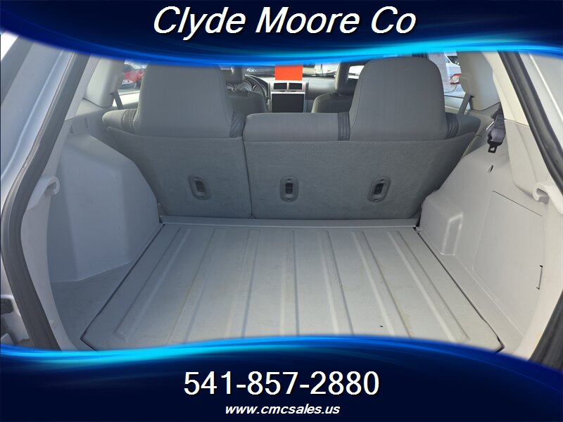 2007 Dodge Caliber SXT - Photo 5 - Central Point, OR 97502