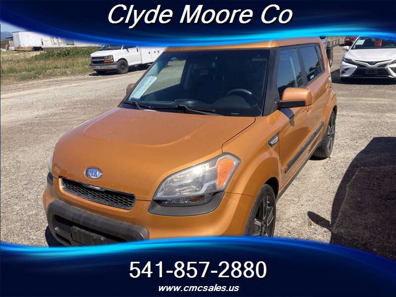 2010 Kia Soul +   - Photo 1 - Central Point, OR 97502