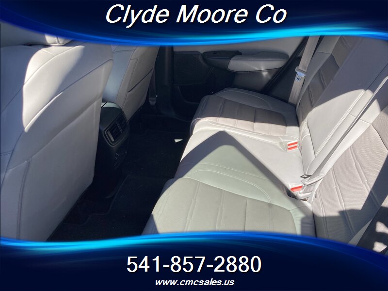 2020 Honda CR-V Hybrid EX-L - Photo 6 - Central Point, OR 97502