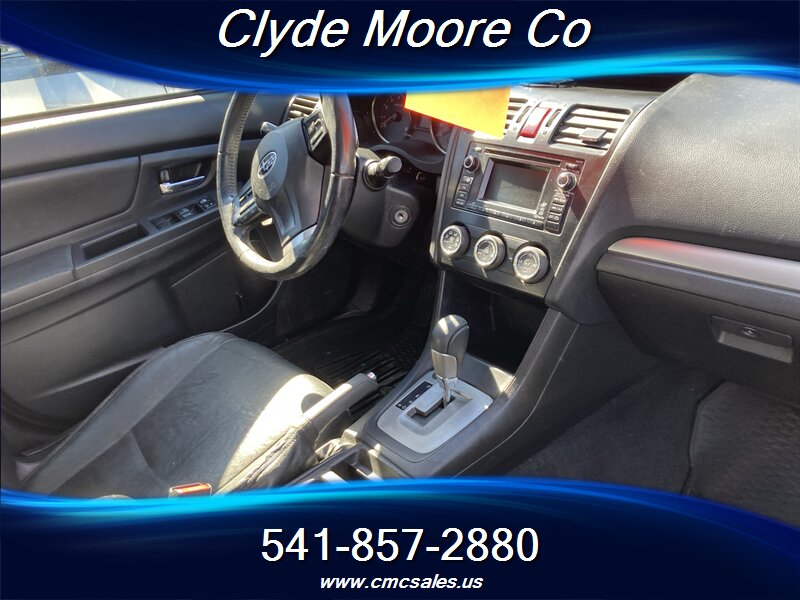 2020 Honda CR-V Hybrid EX-L - Photo 2 - Central Point, OR 97502