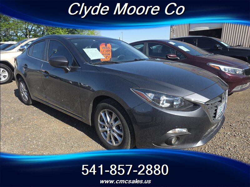 2015 Mazda Mazda3 i Grand Touring   - Photo 1 - Central Point, OR 97502