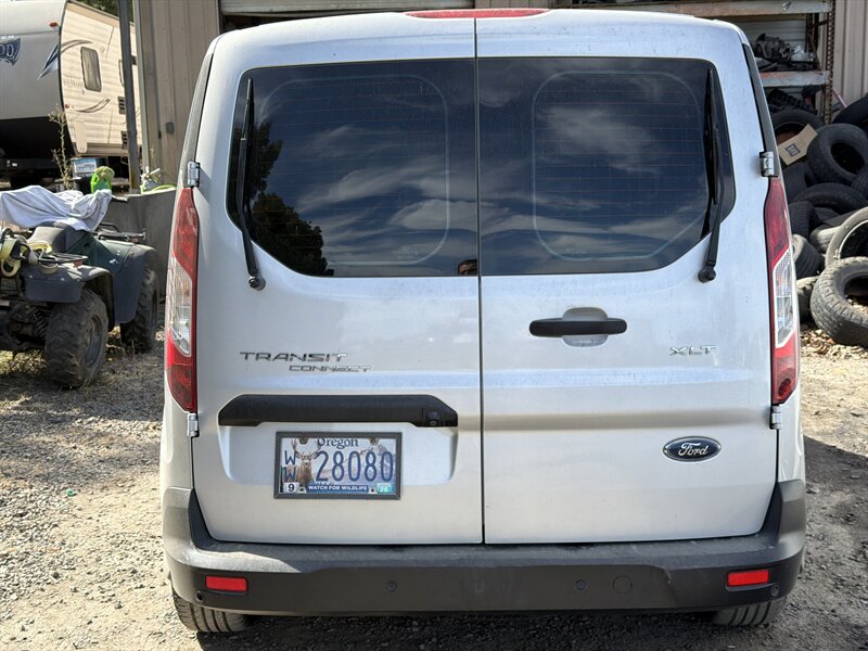 2019 Ford Transit Connect XLT - Photo 3 - Central Point, OR 97502