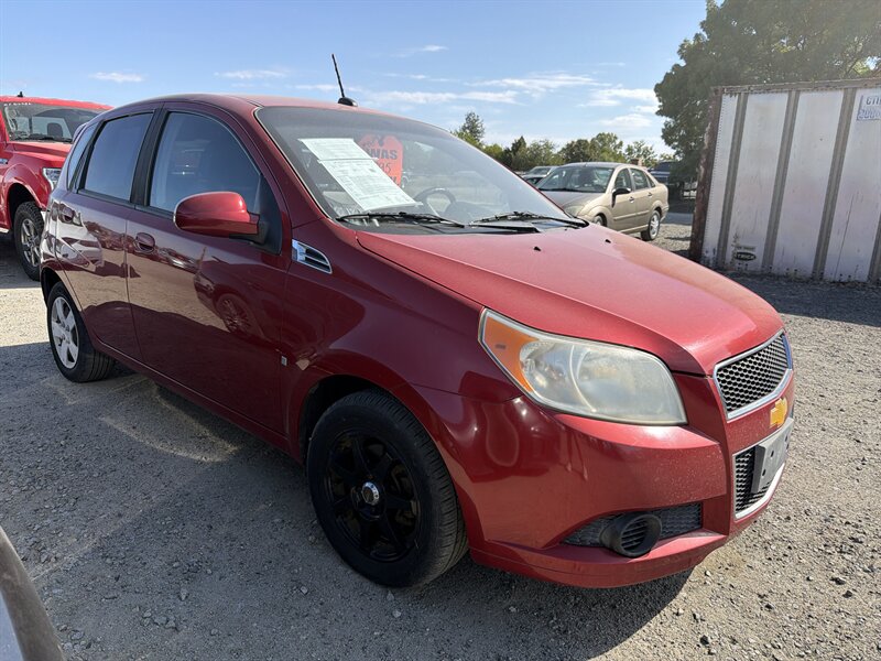 2009 Chevrolet Aveo5 LT   - Photo 1 - Central Point, OR 97502
