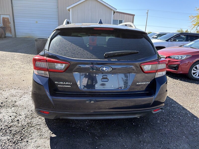 2021 Subaru Impreza Premium - Photo 4 - Central Point, OR 97502