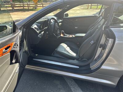 2004 Mercedes-Benz SL 55 AMG   - Photo 5 - Burbank, CA 91502