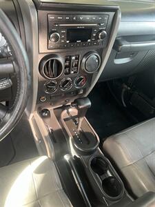 2007 Jeep Wrangler Unlimited Sahara   - Photo 8 - Burbank, CA 91502