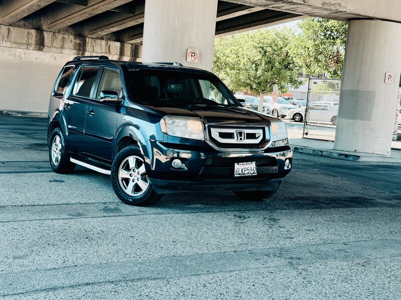 2010 Honda Pilot EX-L - Photo 1 - Burbank, CA 91502