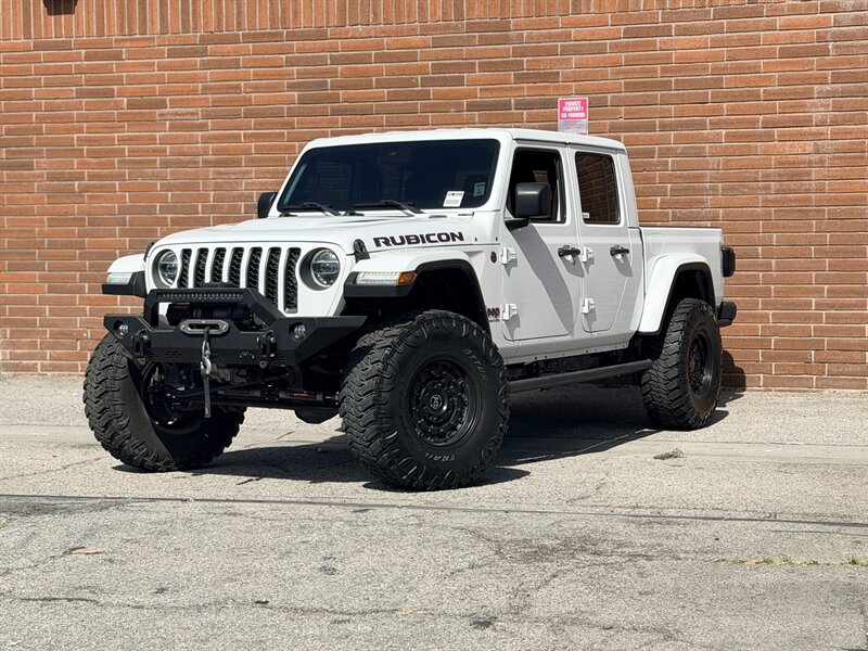 2021 Jeep Gladiator Rubicon   - Photo 1 - Burbank, CA 91502