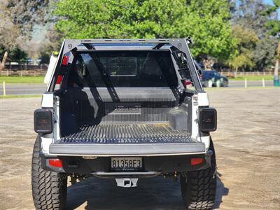 2021 Jeep Gladiator Sport S   - Photo 6 - Burbank, CA 91502