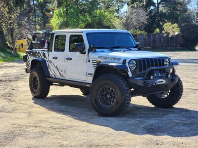 2021 Jeep Gladiator Sport S   - Photo 9 - Burbank, CA 91502