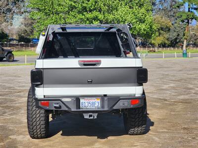 2021 Jeep Gladiator Sport S   - Photo 5 - Burbank, CA 91502