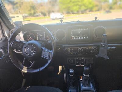 2021 Jeep Gladiator Sport S   - Photo 20 - Burbank, CA 91502