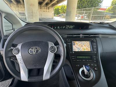 2010 Toyota Prius IV   - Photo 9 - Burbank, CA 91502