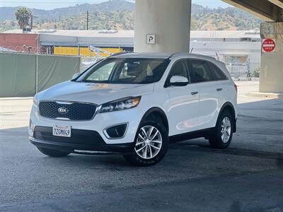 2017 Kia Sorento LX   - Photo 2 - Burbank, CA 91502