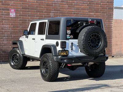 2014 Jeep Wrangler Unlimited Rubicon   - Photo 2 - Burbank, CA 91502