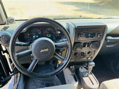 2009 Jeep Wrangler X   - Photo 7 - Burbank, CA 91502