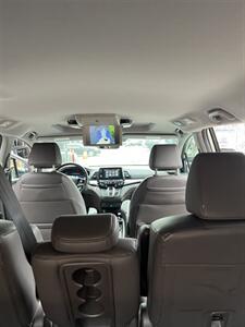 2018 Honda Odyssey Touring   - Photo 12 - Burbank, CA 91502
