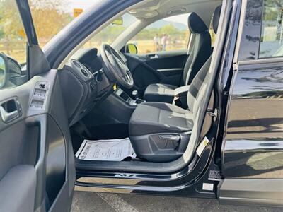 2010 Volkswagen Tiguan SE   - Photo 6 - Burbank, CA 91502
