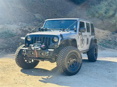 2016 Jeep Wrangler Unlimited Willys Wheeler   - Photo 2 - Burbank, CA 91502