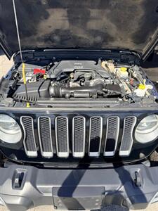 2019 Jeep Wrangler Unlimited Sahara   - Photo 14 - Burbank, CA 91502