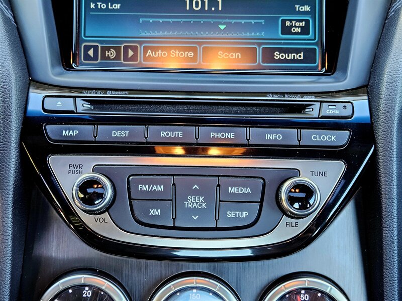 2013 Hyundai Genesis Coupe 3.8 R-Spec Coupe - Photo 35 - Hillsboro, OR 97124