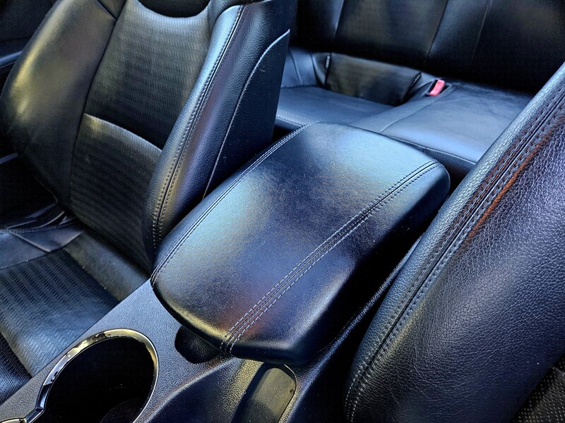 2013 Hyundai Genesis Coupe 3.8 R-Spec Coupe - Photo 38 - Hillsboro, OR 97124