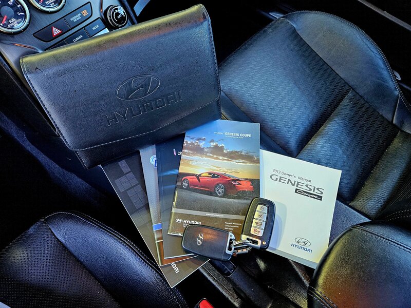 2013 Hyundai Genesis Coupe 3.8 R-Spec Coupe - Photo 47 - Hillsboro, OR 97124