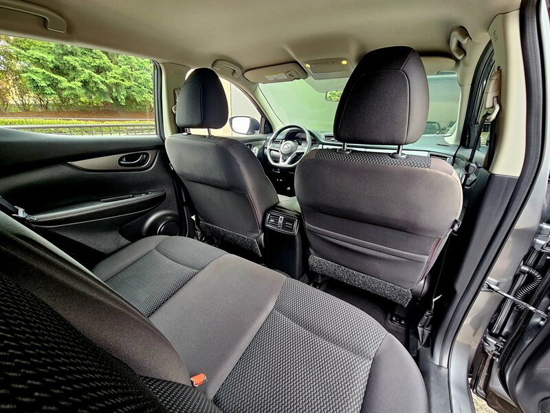 2018 Nissan Rogue Sport S   - Photo 29 - Hillsboro, OR 97124