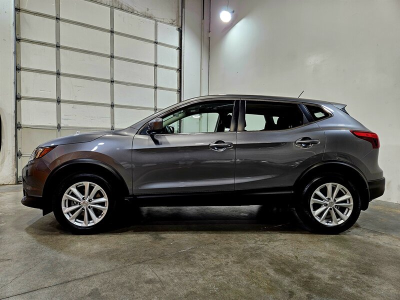 2018 Nissan Rogue Sport S   - Photo 5 - Hillsboro, OR 97124