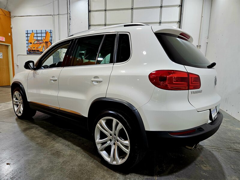 2012 Volkswagen Tiguan SEL   - Photo 7 - Hillsboro, OR 97124