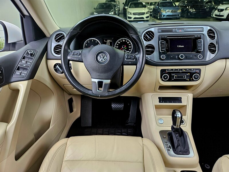 2012 Volkswagen Tiguan SEL   - Photo 15 - Hillsboro, OR 97124