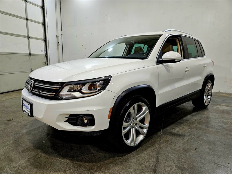 2012 Volkswagen Tiguan SEL   - Photo 9 - Hillsboro, OR 97124